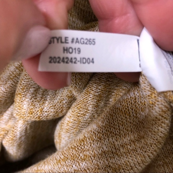 Madewell Gathered Sleeve Mockneck Top Puffed Sleeve Women’s Size XS AG265 - Picture 9 of 11